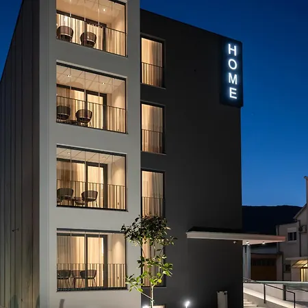 Home Apartments *